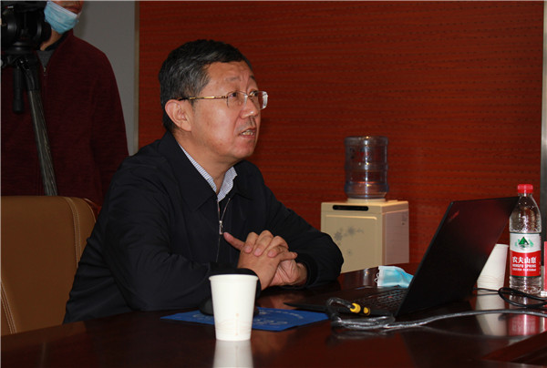 贵州省副省长郭锡文赴中科院地化所调研